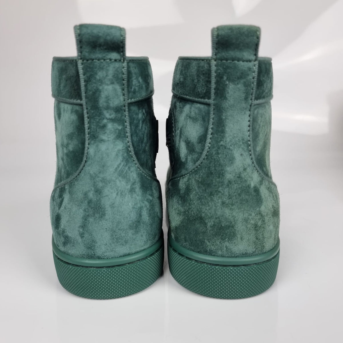 CHRISTIAN LOUBOUTIN Louis Orlato Suede Verveine Sneakers New Size 39.5 US 6.5