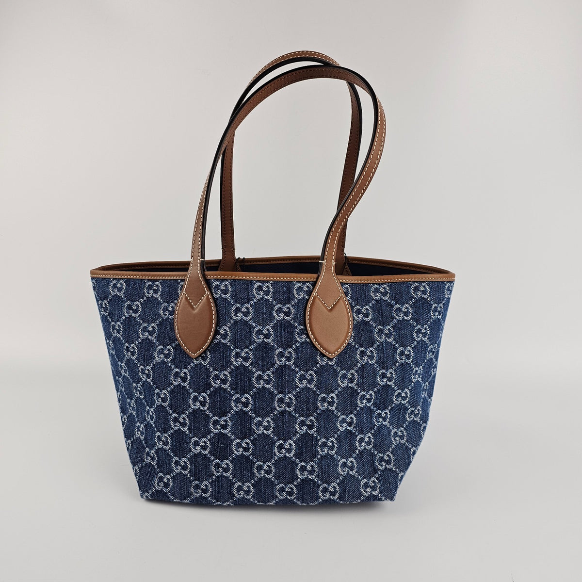 GUCCI Totissima Small $2180 Blue GG Denim Tote Bag New & Authentic