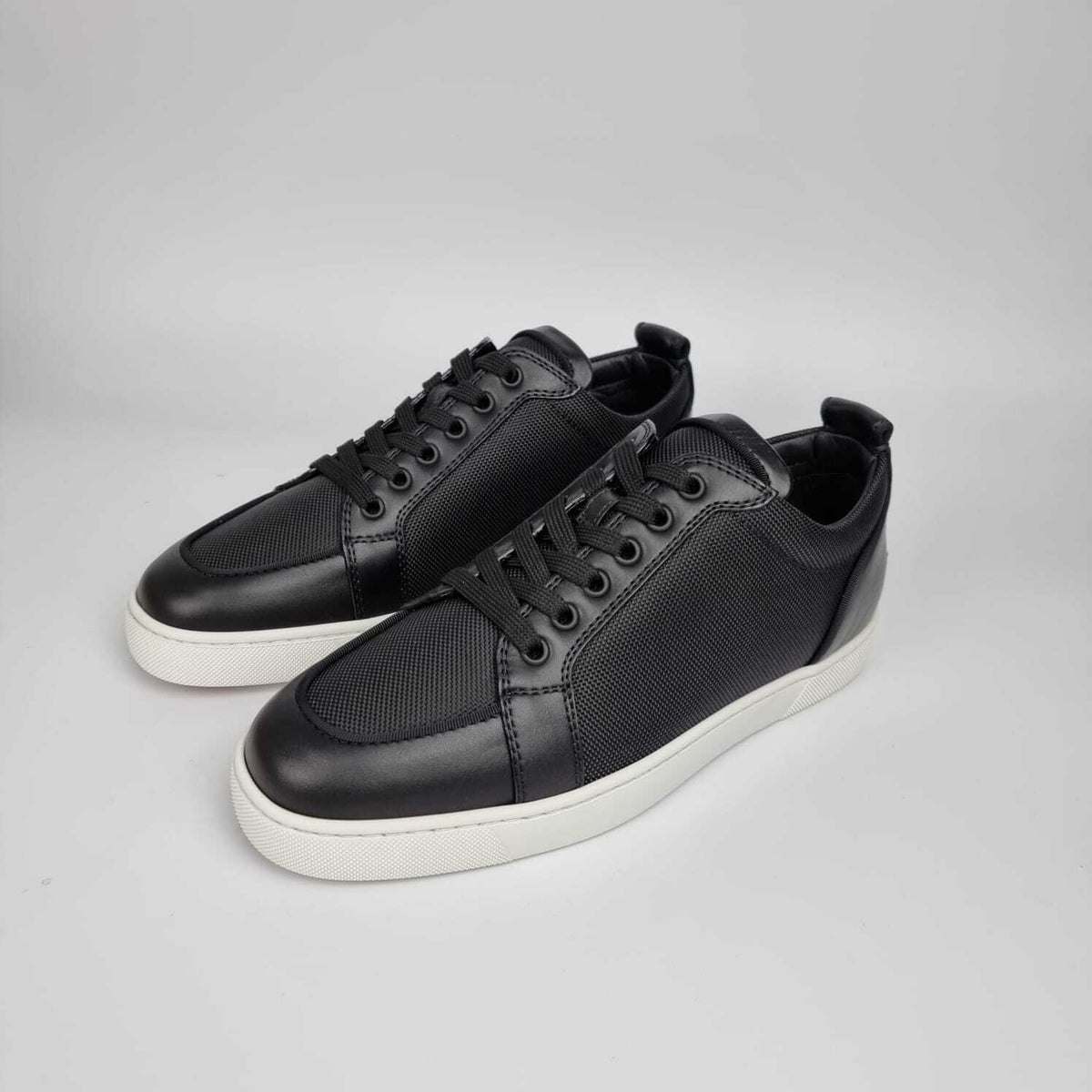 CHRISTIAN LOUBOUTIN Rantulow Black Sneakers New 40.5
