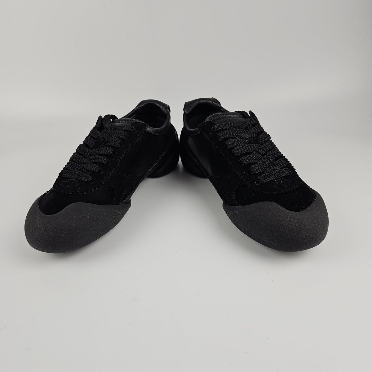 ALEXANDER MCQUEEN Flexion Women's Black Suede Sneakers New & Authentic