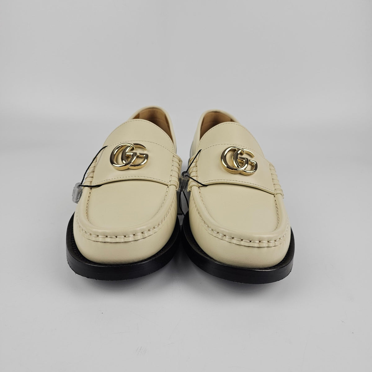 GUCCI Double G $1090 Women's White Leather Loafers New & Authentic