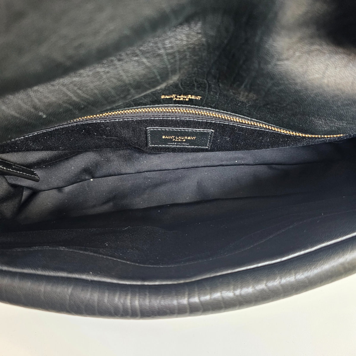 Saint Laurent Calypso Large $3500 Black Grained Lambskin Shoulder Bag New