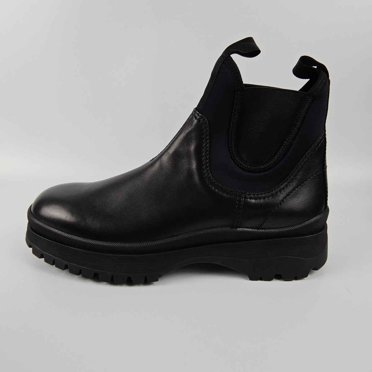 PRADA $1450 Black Leather And Stretch Fabric Chelsea Boots New/Authentic
