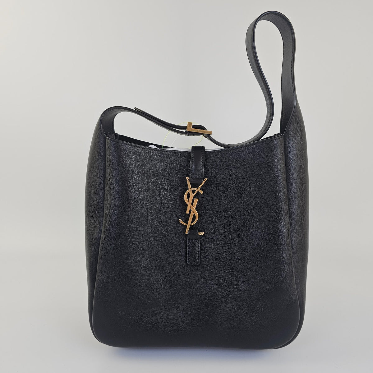 SAINT LAURENT Le 5 A 7 Supple Small Black Leather Shoulder Bag New