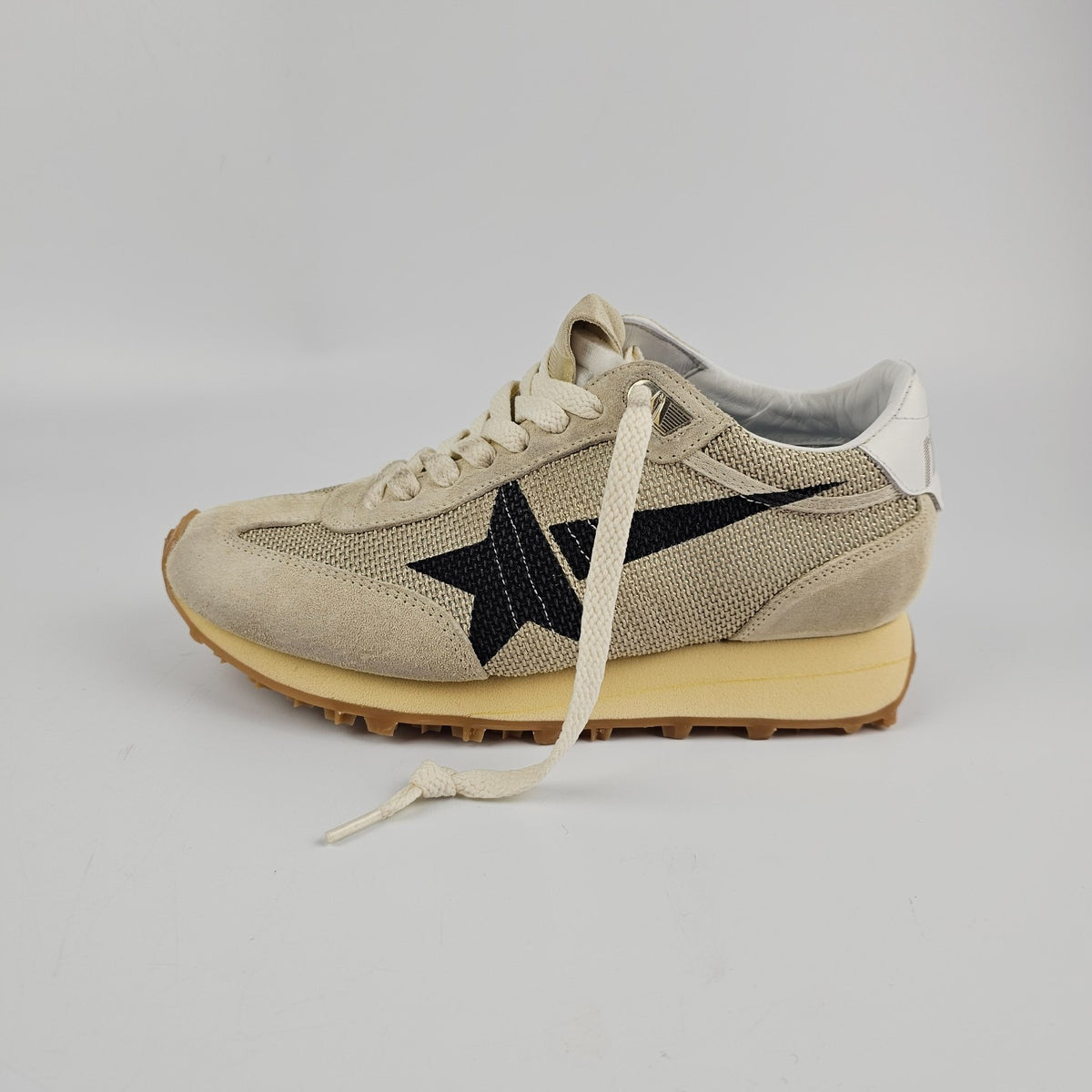 GOLDEN GOOSE Marathon Women's Beige Suede Sneakers New