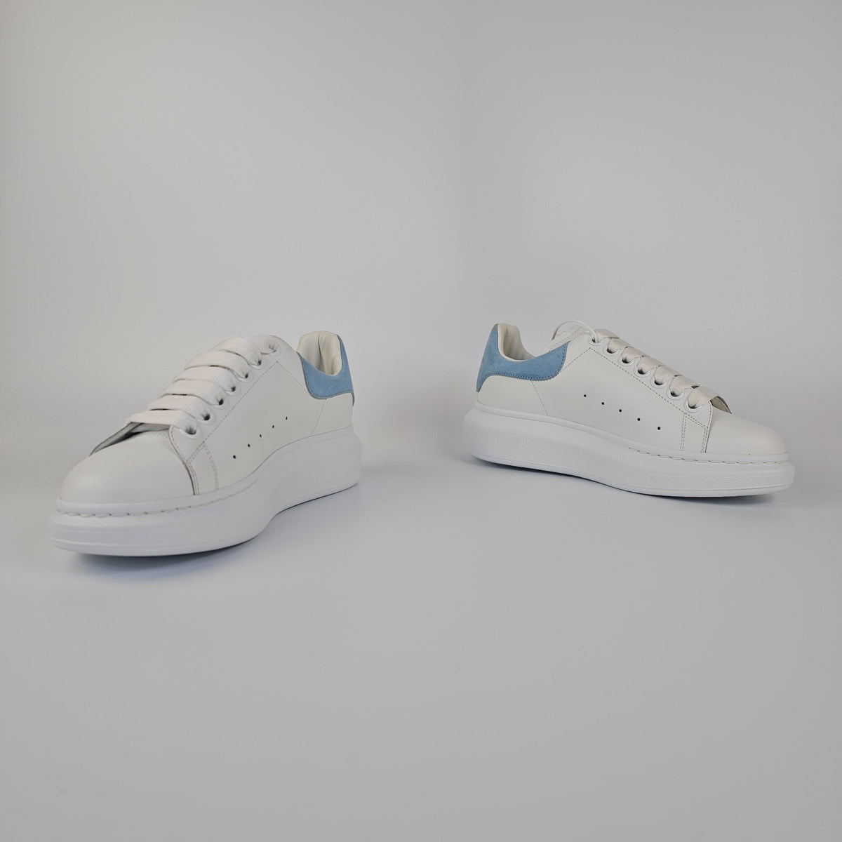 ALEXANDER MCQUEEN Oversized Women's White And Blue Sneakers New