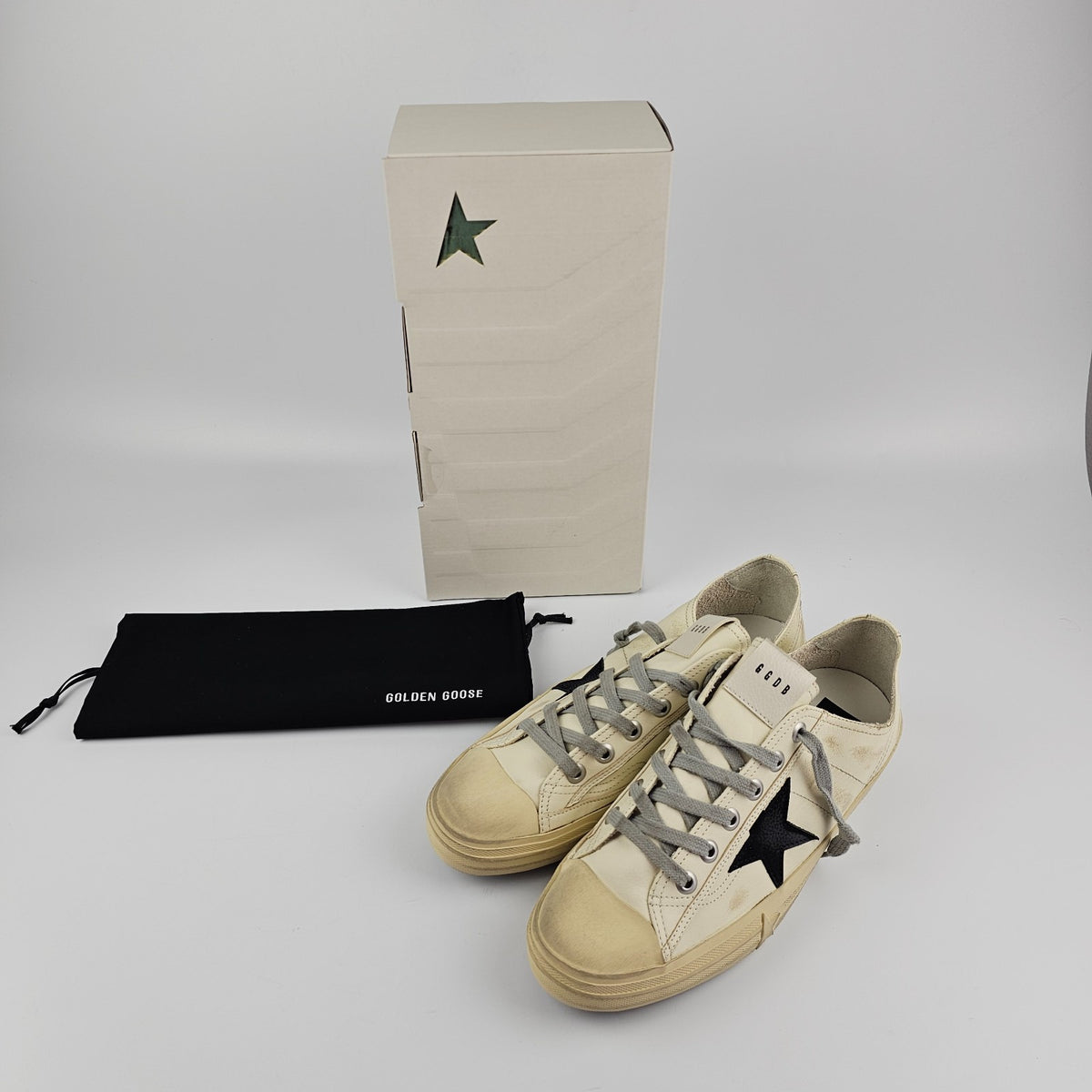 GOLDEN GOOSE V Star 2 Men's Beige/Black Sneakers New
