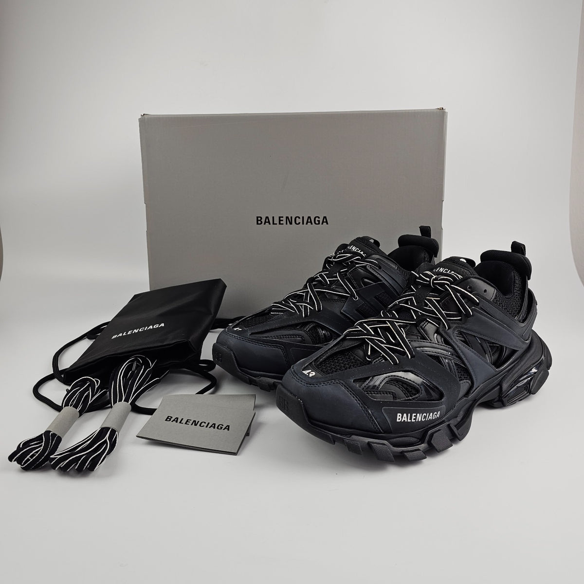 BALENCIAGA Track $1150 Men's Black Sneakers New & Authentic