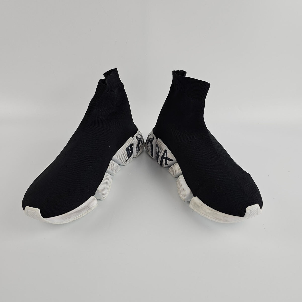 BALENCIAGA Speed 2.0 Graffiti Men's Black And White Sneakers New Size 43 US 10