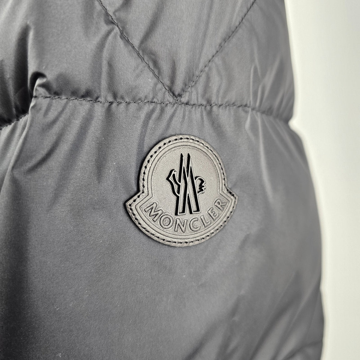 MONCLER Ouille $2250 Men's Black Reversible Down Jacket New