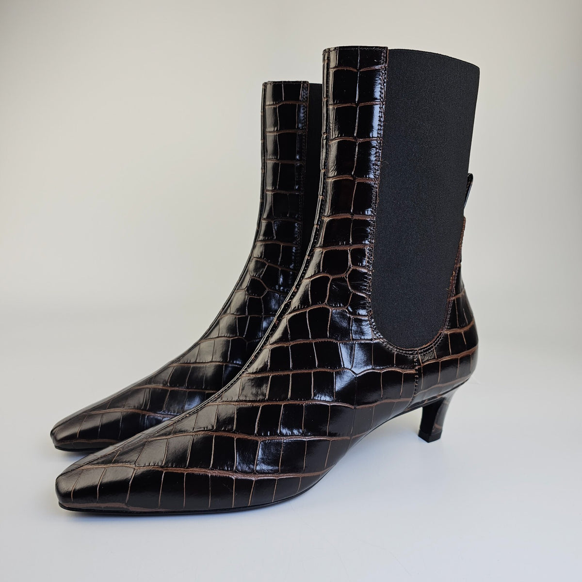 TOTEME Croco-Embossed $830 Dark Brown 50mm Mid Heel Boots New And Authentic