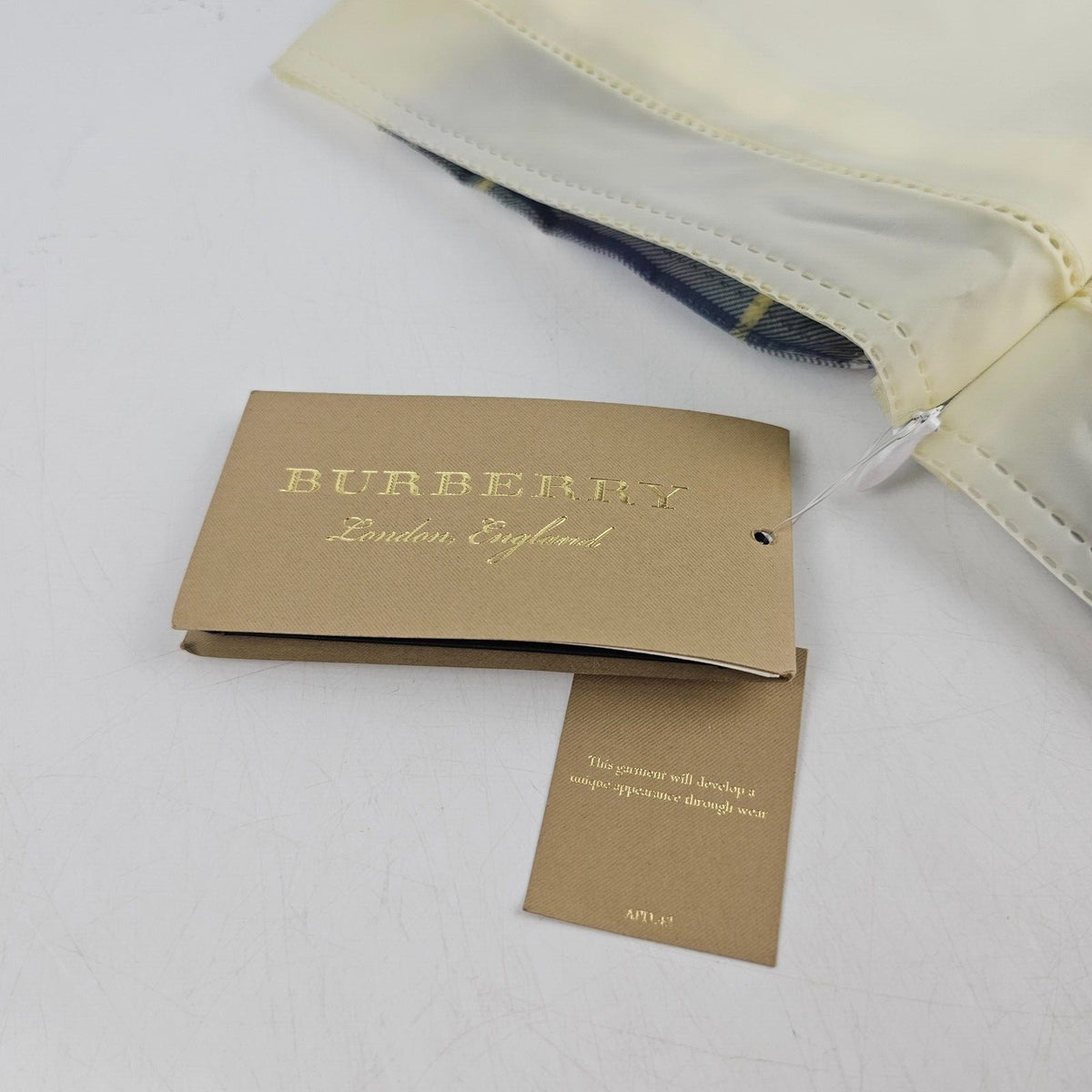 BURBERRY Checkered Blue Skirt Size 8 New