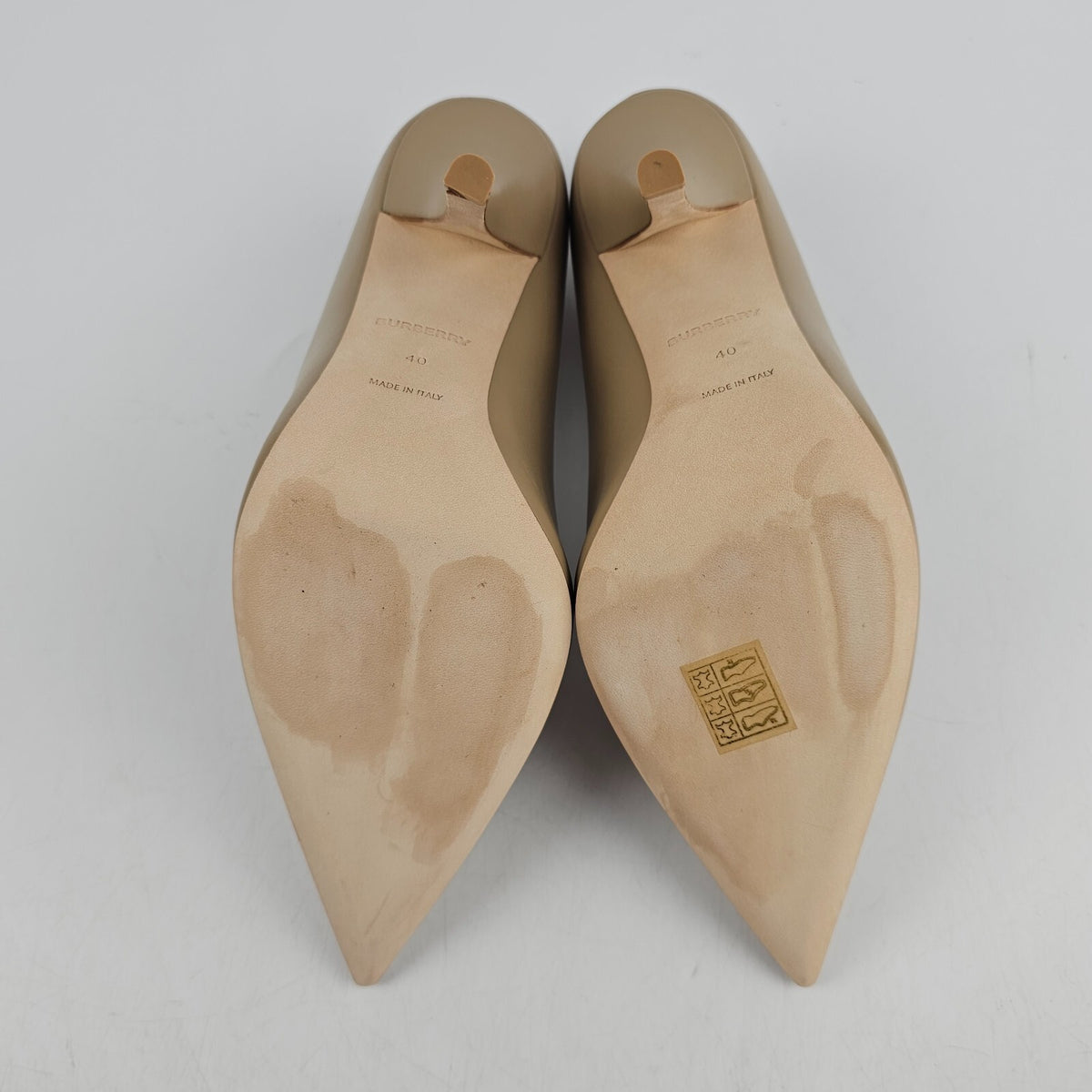 BURBERRY Ezra 100mm Nude Leather Pumps Size 40 US 10