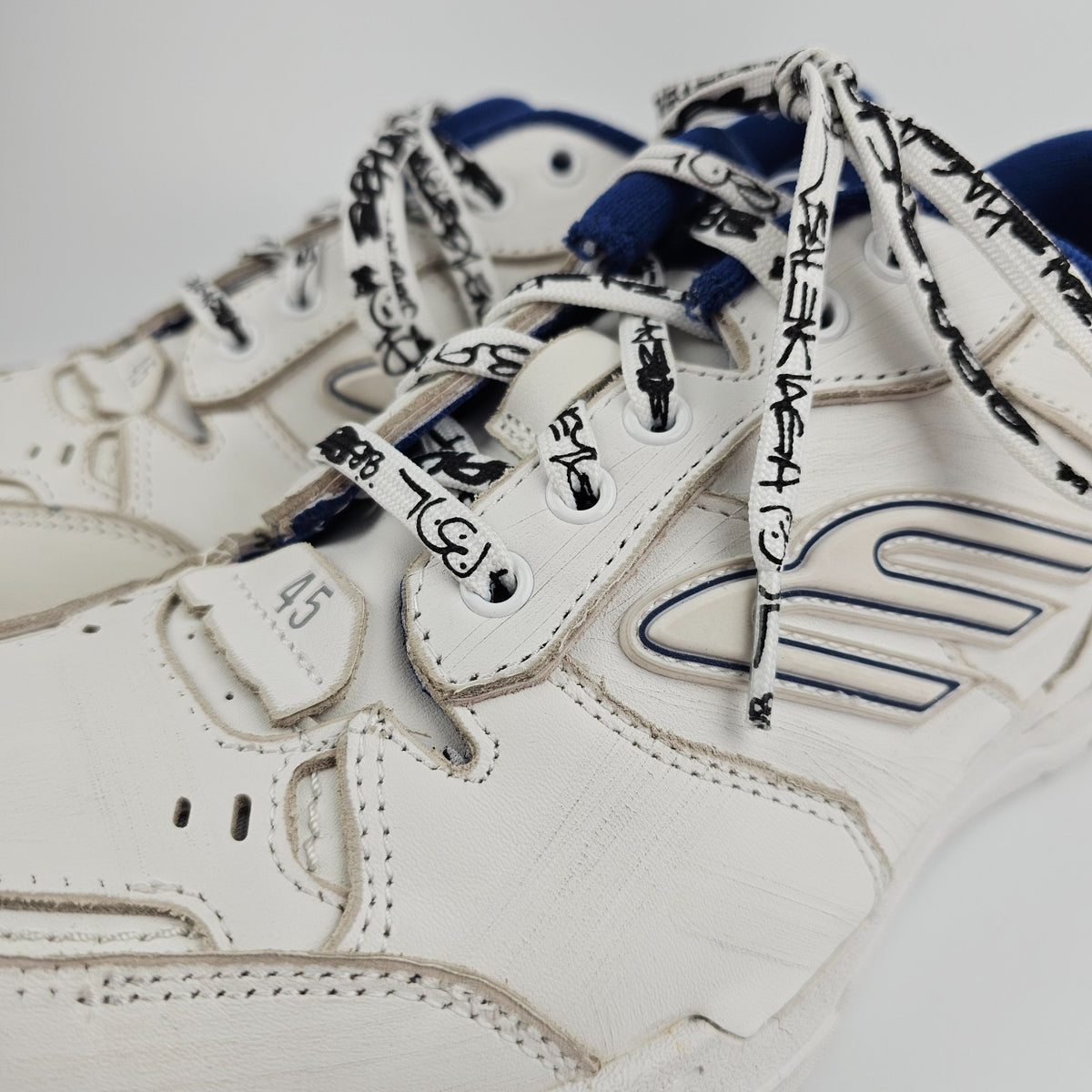 BALENCIAGA Hamptons Medium $890 Men's White/Blue Sneakers New & Authentic