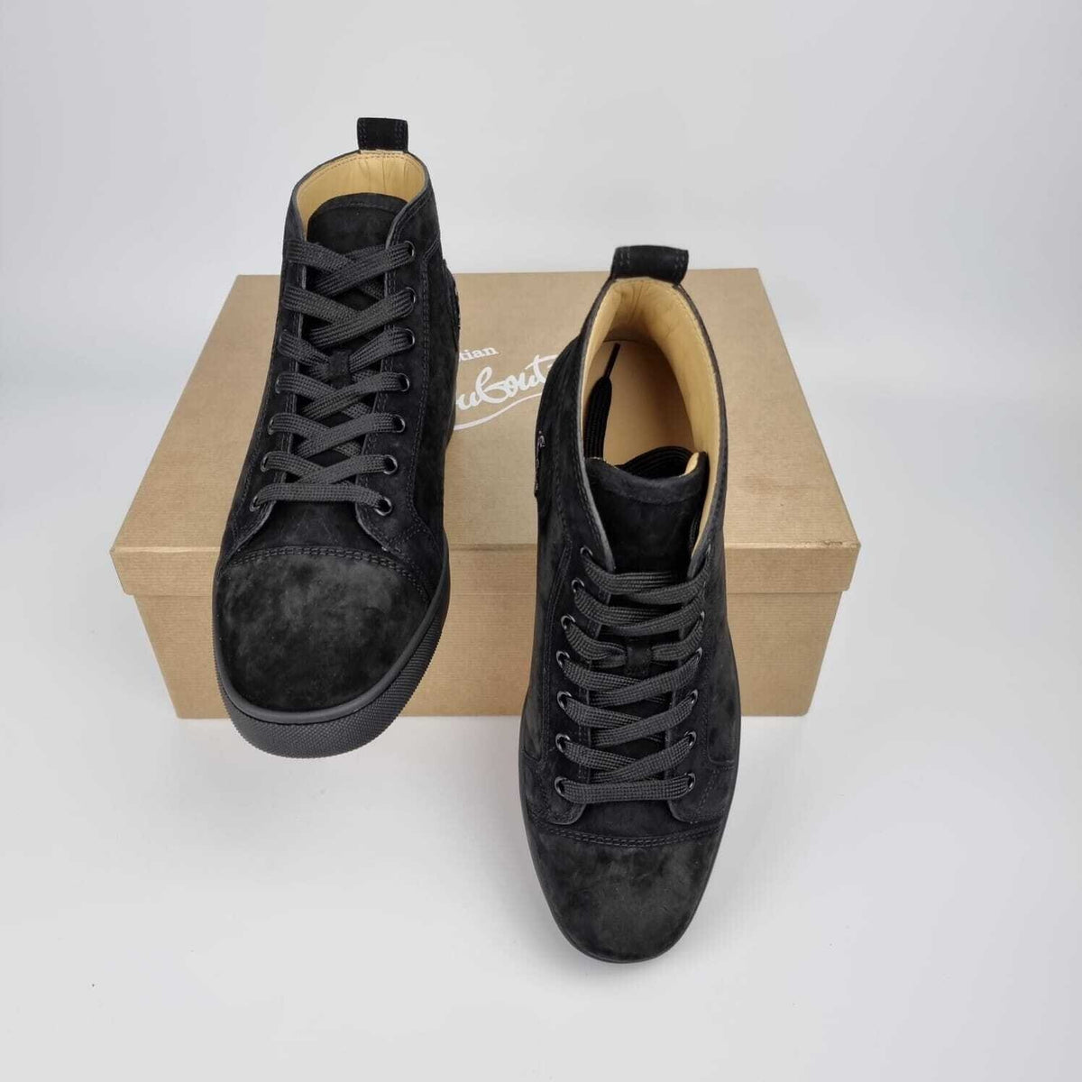 CHRISTIAN LOUBOUTIN Louis Orlato Suede Black Sneakers New Size 39.5 US 6.5