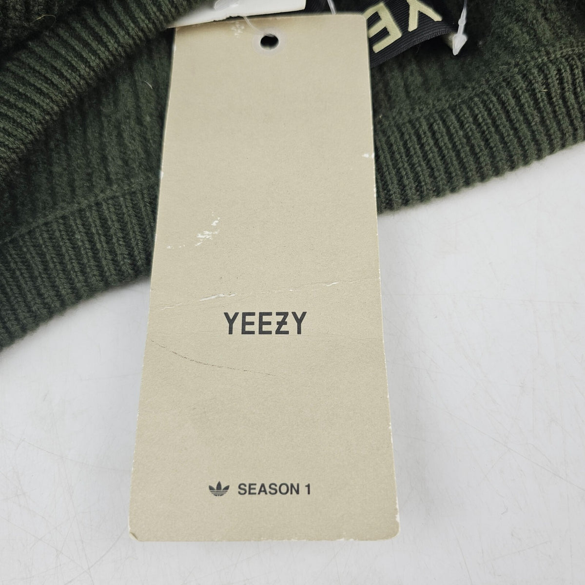 Yeezy Size M Destroyed Sweater Season 1 New